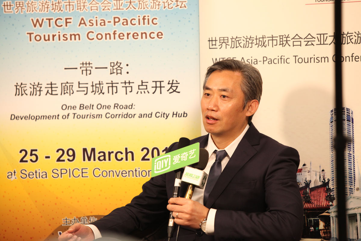 Mr. Nicky, General Manager of U-Tour in Beijing, Interviewed by Media