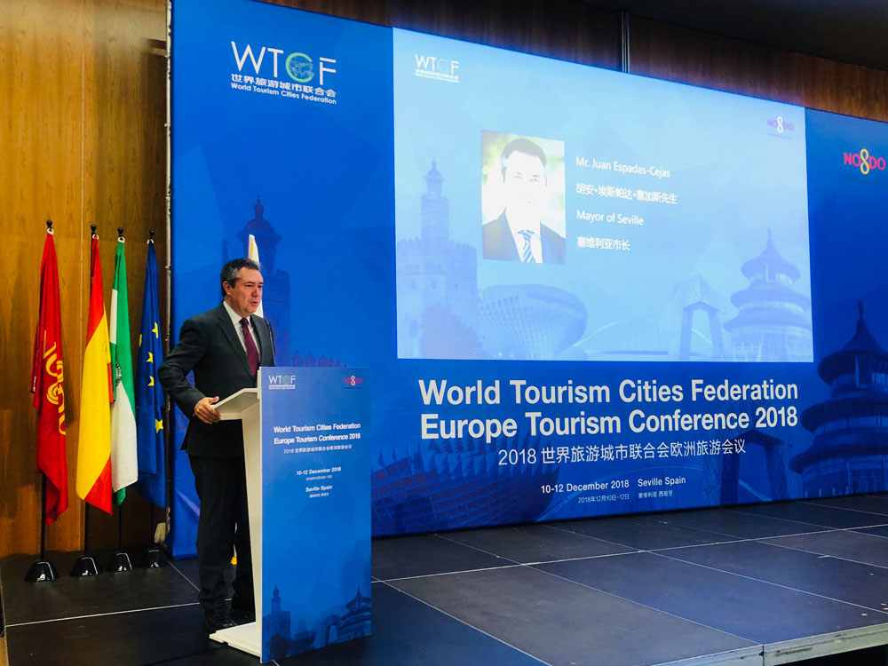 Mr. Juan Espadas-Cejas, Mayor of Seville, delivers the welcome remarks