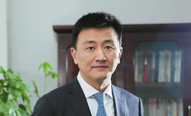 An Interview with Zhang Bingbing, General Manager of Marketing & Sales Center Northern China, Air China
