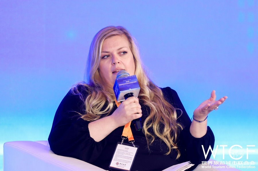 Franka Gulin, Director, Croatian National Tourist Board Shanghai Representative Office speaks at the session.