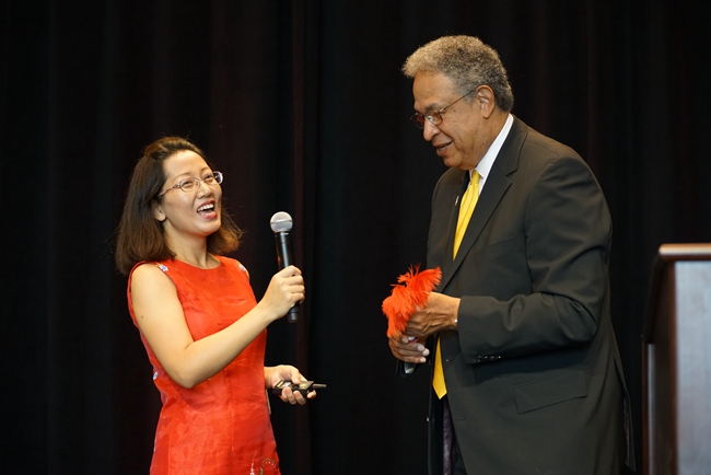 Beijing and Chongqing Attend the Tourism Presentation