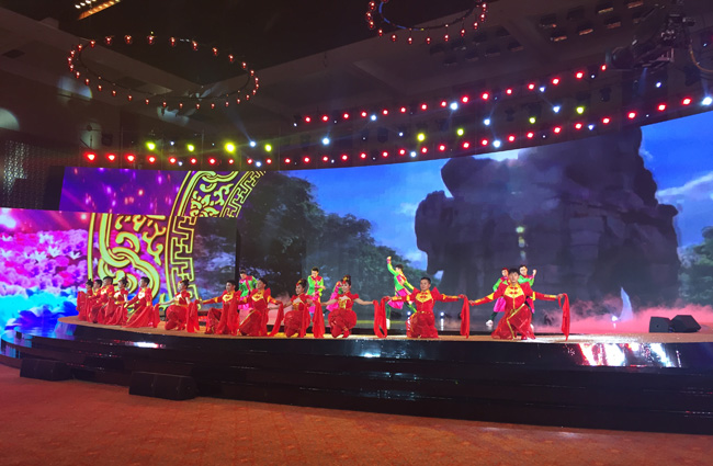 2016 World Tourism Cities Federation Chongqing Fragrant Hills Tourism Summit Comes to a Conclusion