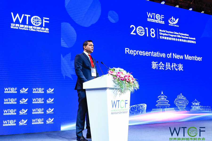 Representatives of WTCF new member deliverers welcome speech at the opening ceremony