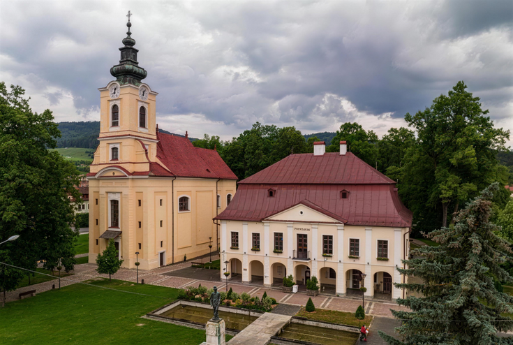 Brezno, Heart of the Tatras Brezno, Heart of the Tatras_fororder_布雷兹诺3